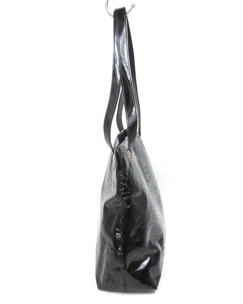シャネルCHANEL 黒エナメルトートバッグ